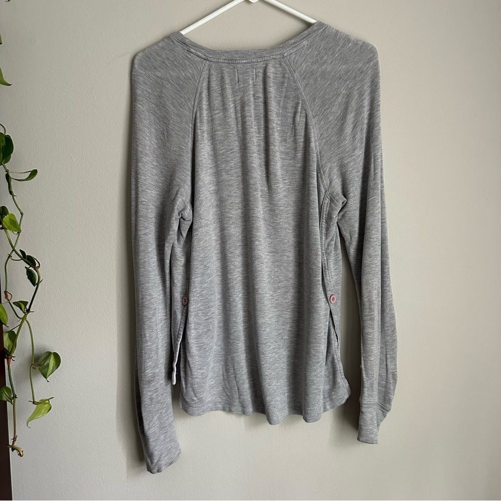 Sundry Gray Pullover Sweater Sweatshirt Merci Beau Coup size 1 / Small - Picture 6 of 7